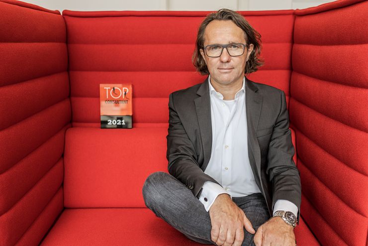 Dr. Jochen Hanselmann